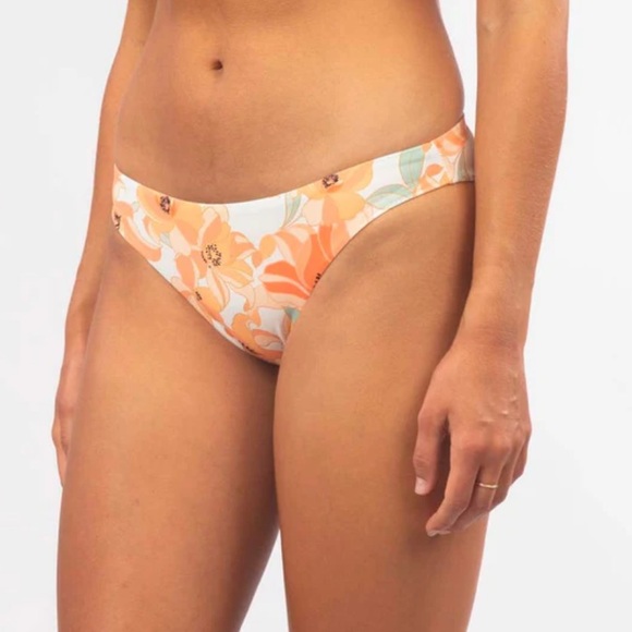 Rip Curl Papaya Punch Bikini Set - Picture 3 of 5